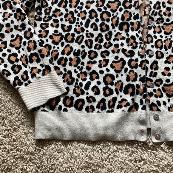 Leopard Cardigan - Picture 5 of 11